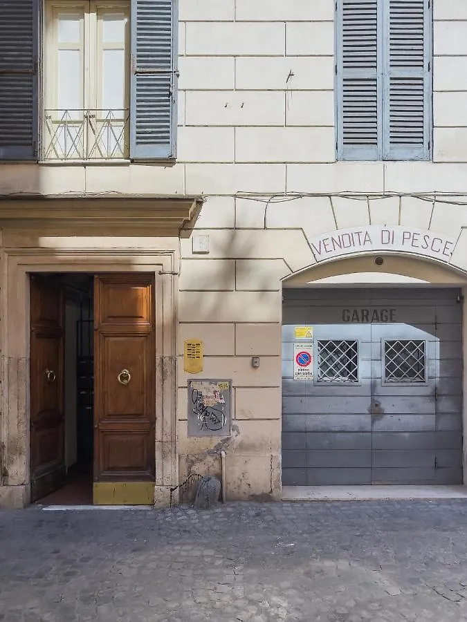 Domus Sant'Elena 2 Apartment Rome