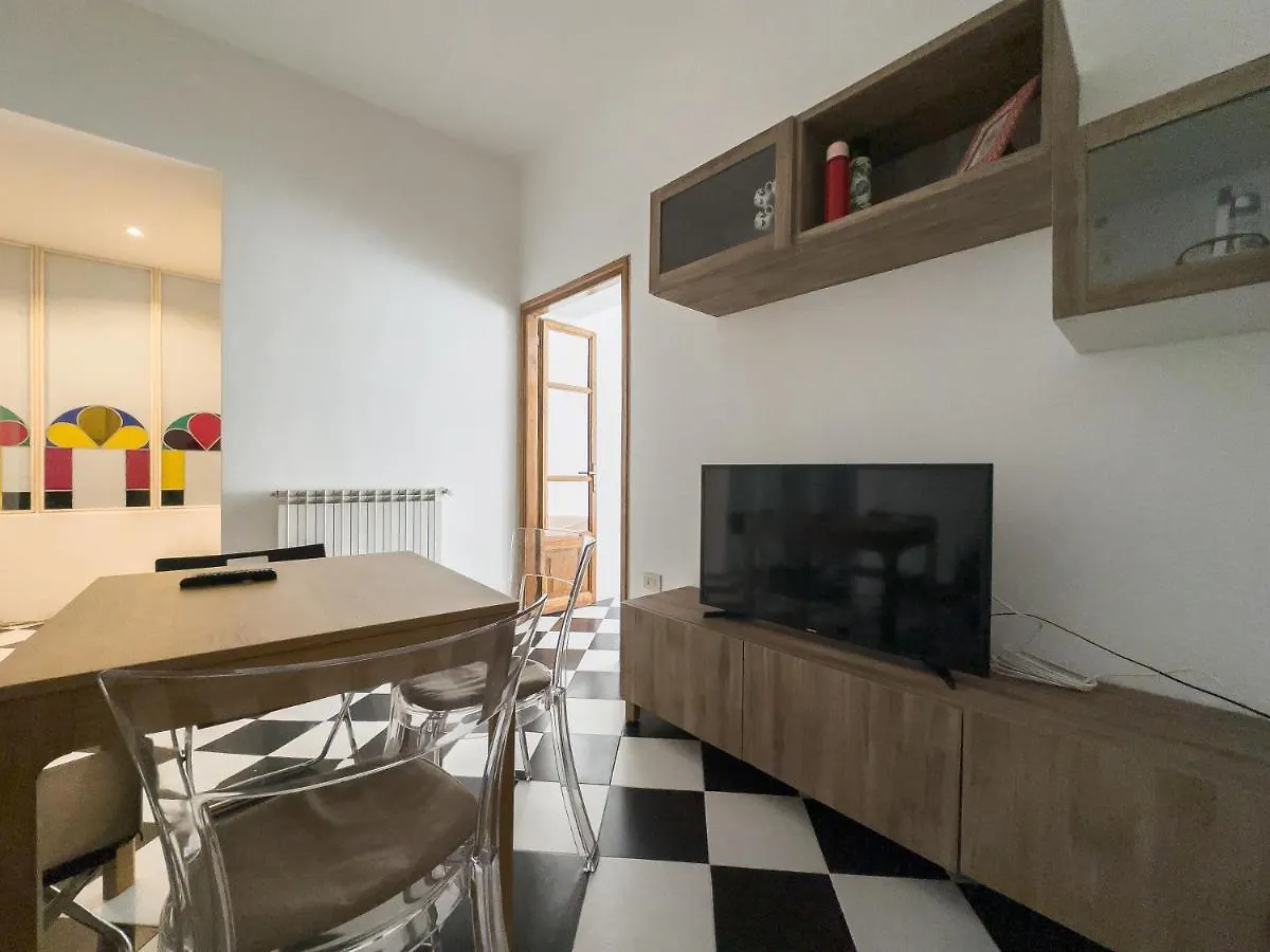 Domus Sant'Elena 2 Apartment Rome 0*,